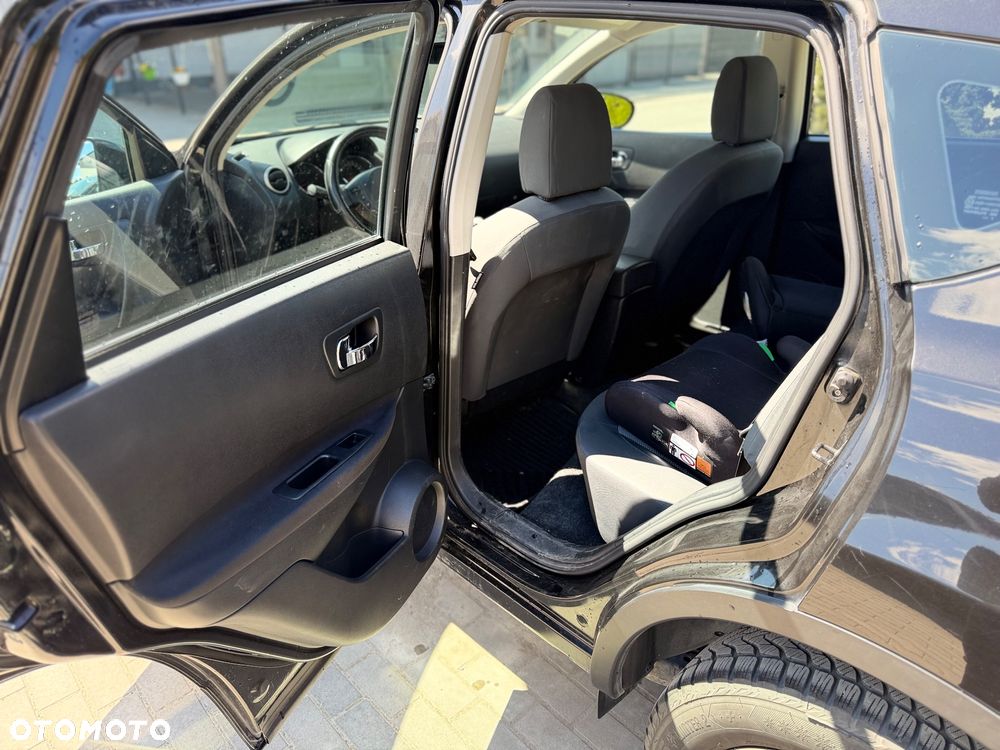 Nissan Qashqai - 11
