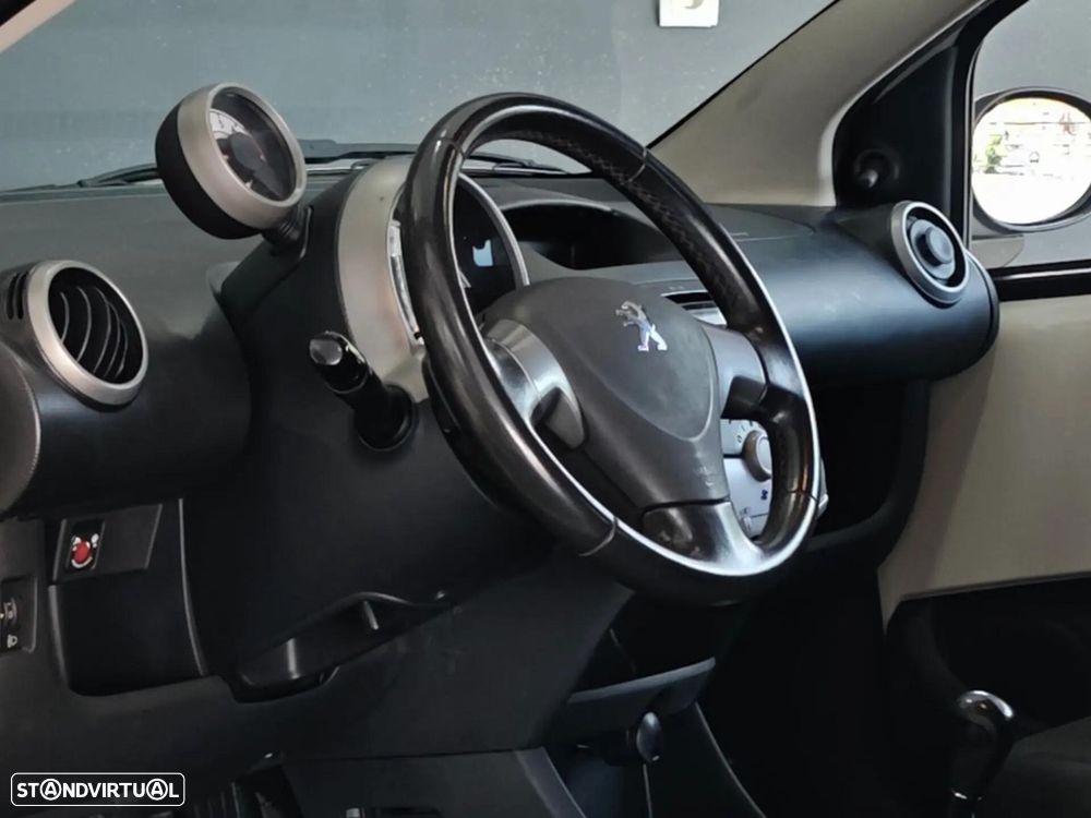 Peugeot 107 1.0 Sportium 2-Tronic - 25