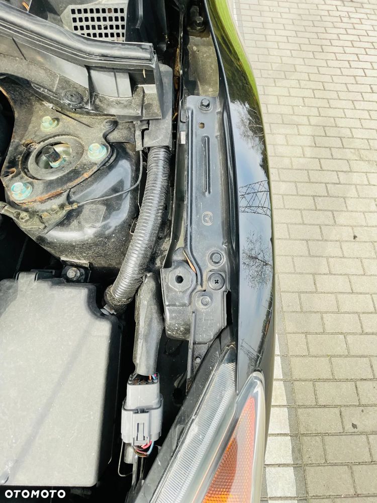 Mazda 3 1.6 MZR Exclusive-Line - 32