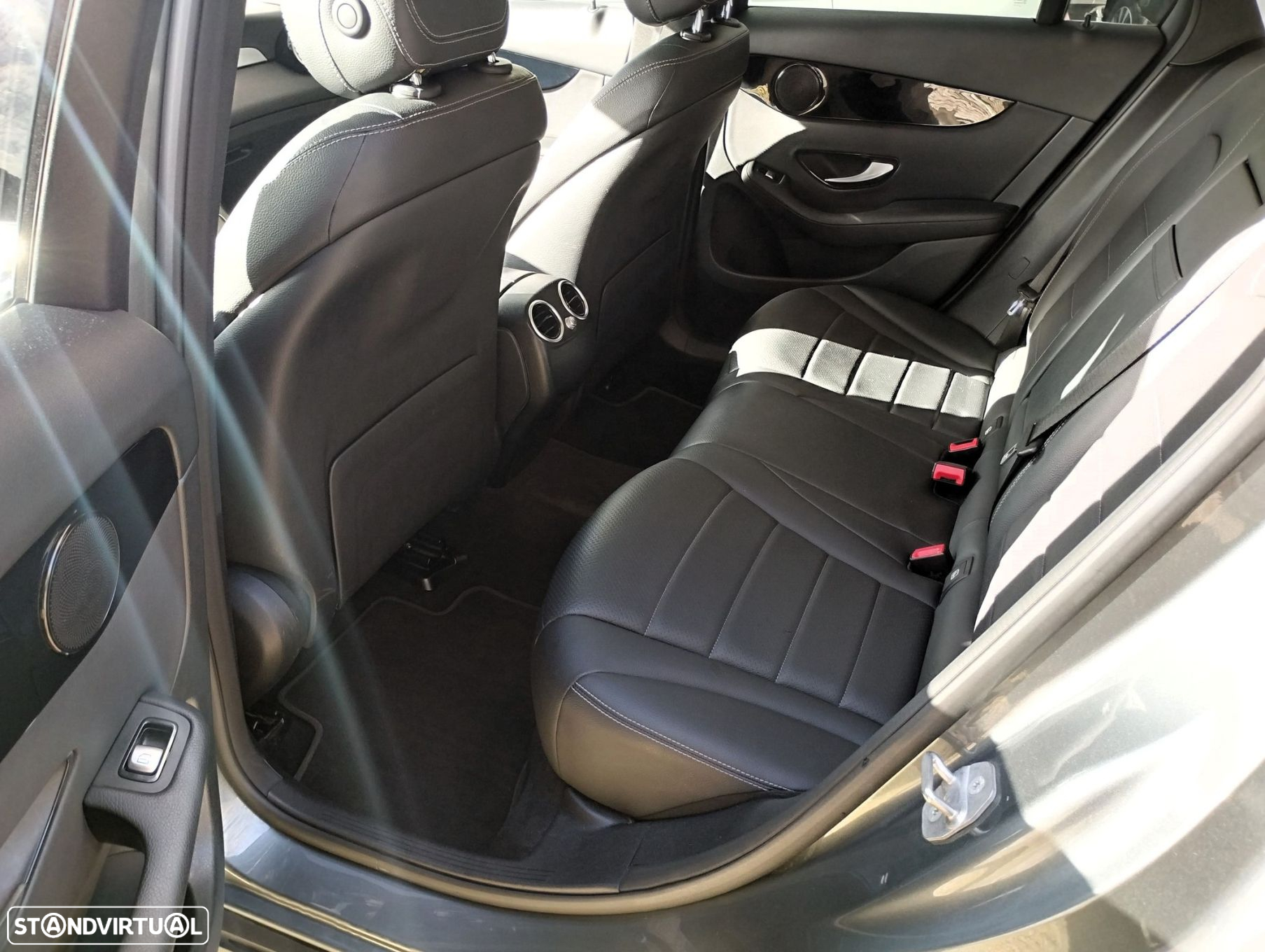Mercedes-Benz GLC 200 d - 24