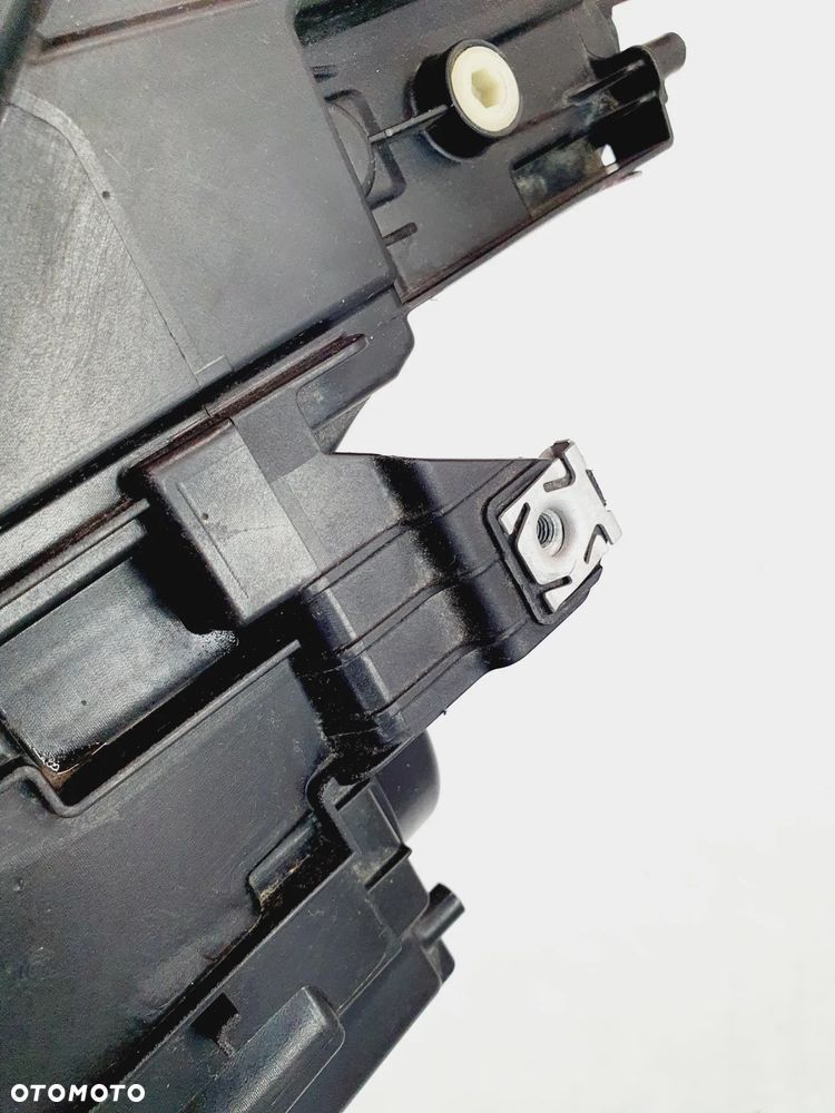 LAMPA PRAWA PRZÓD VW GOLF 8 VIII FULL LED IQ LED - 5