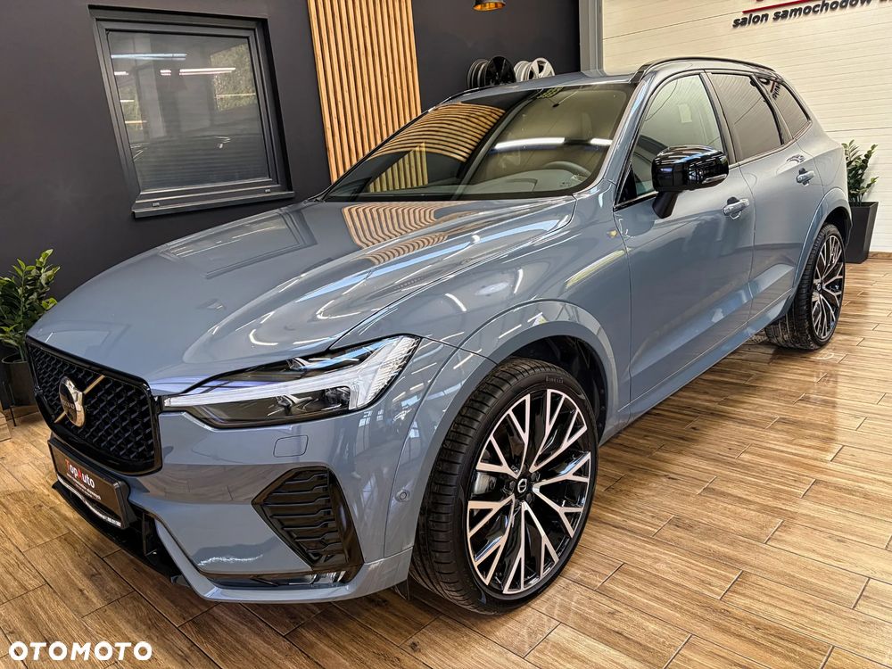 Volvo XC 60 B4 D Essential - 13