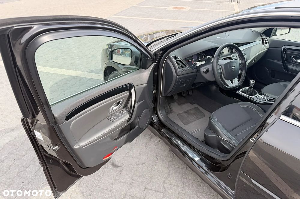 Renault Laguna 2.0 dCi Bose Edition - 15