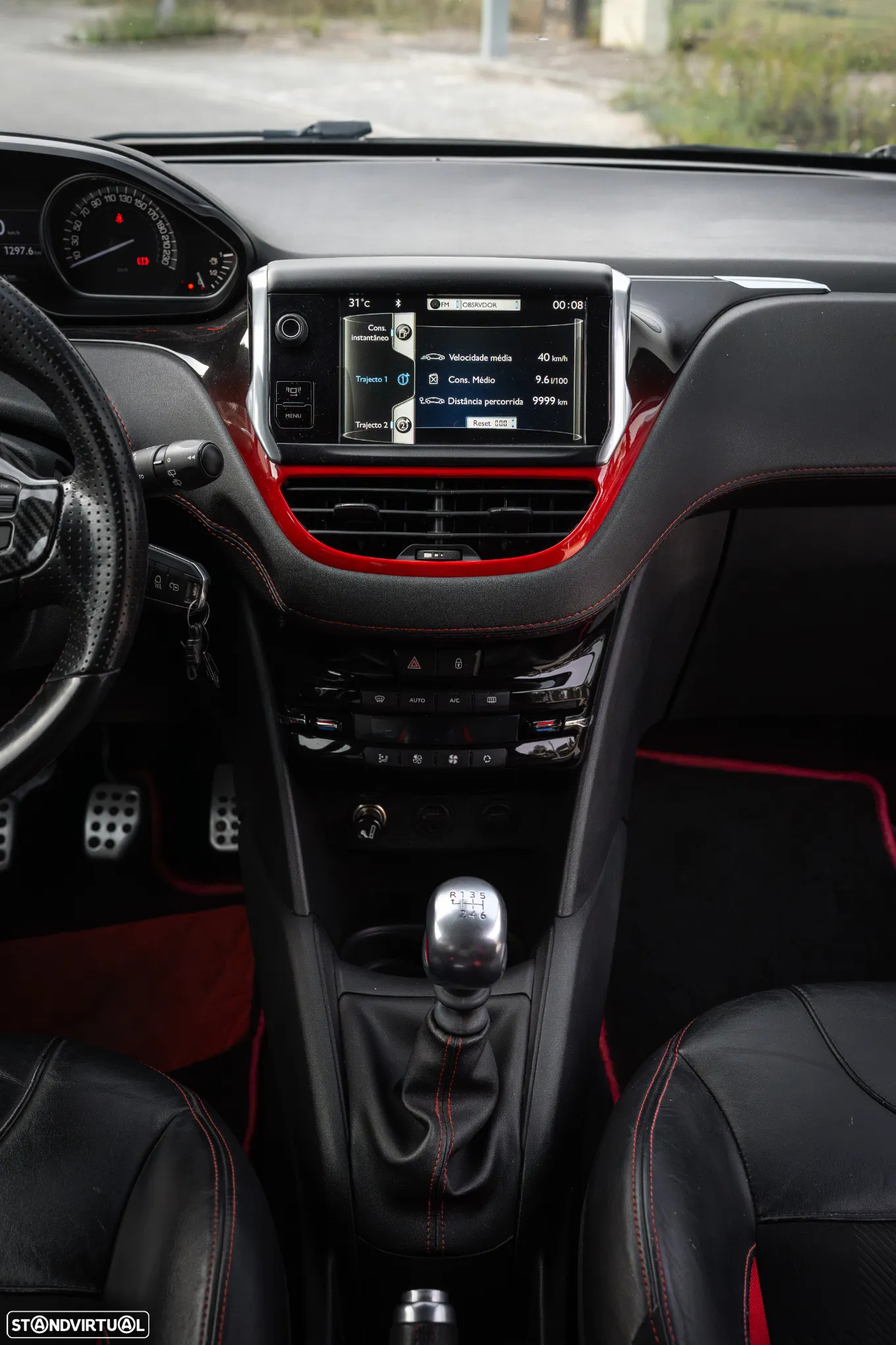 Peugeot 208 1.6 e-THP GTi - 13