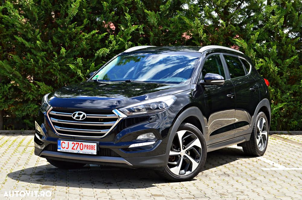 Hyundai Tucson 2.0 CRDI 4WD Automatik Premium - 2
