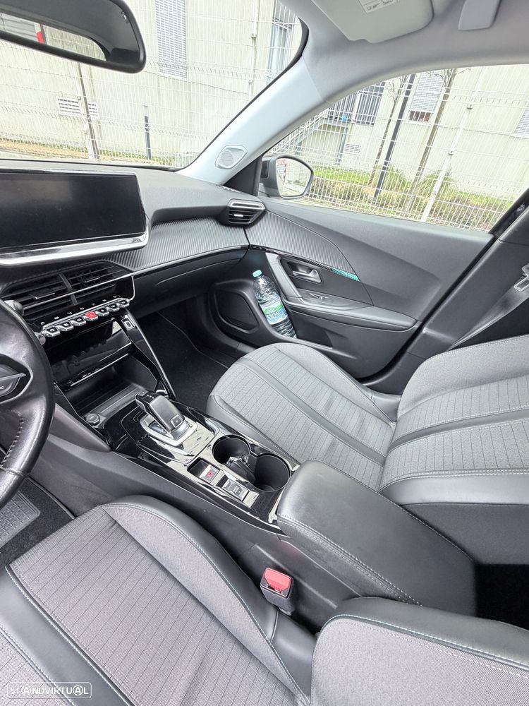 Peugeot 2008 1.5 BlueHDi Allure EAT8 - 7