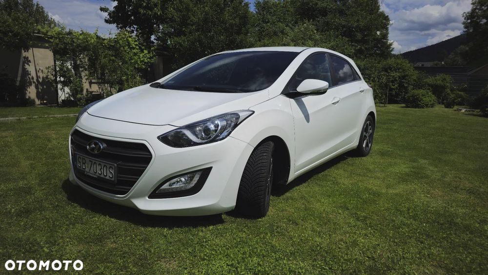 Hyundai i30 1.6 GDI BlueDrive Go DCT - 4