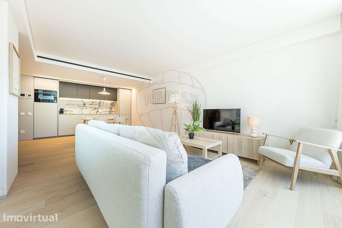 Apartamento T1 para arrendamento - Grande imagem: 4/16