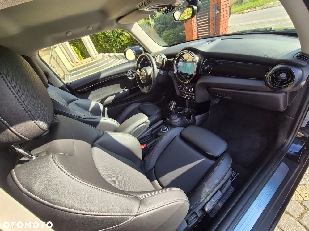 MINI Cooper Multitone Edition - 11