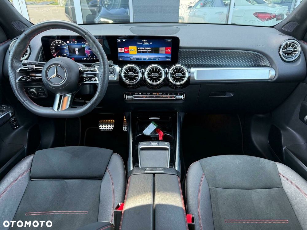 Mercedes-Benz GLB 200 d 4-Matic AMG Line 8G-DCT - 8