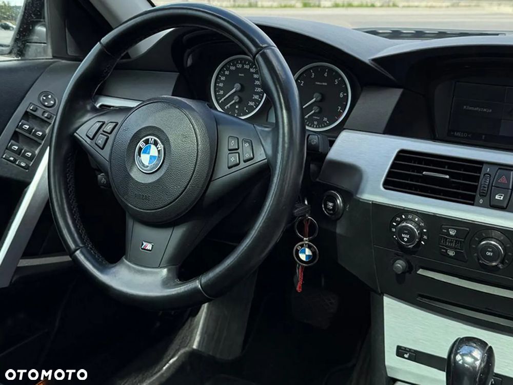 BMW Seria 5 - 12