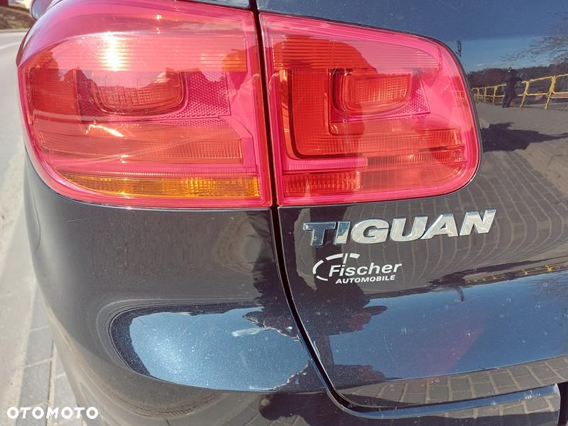 Volkswagen Tiguan 2.0 TDI DPF 4Motion BlueMotion Technology DSG Sport & Style - 25