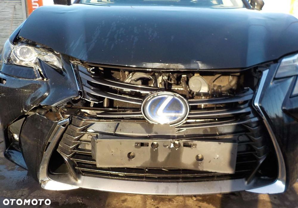 Lexus GS - 3