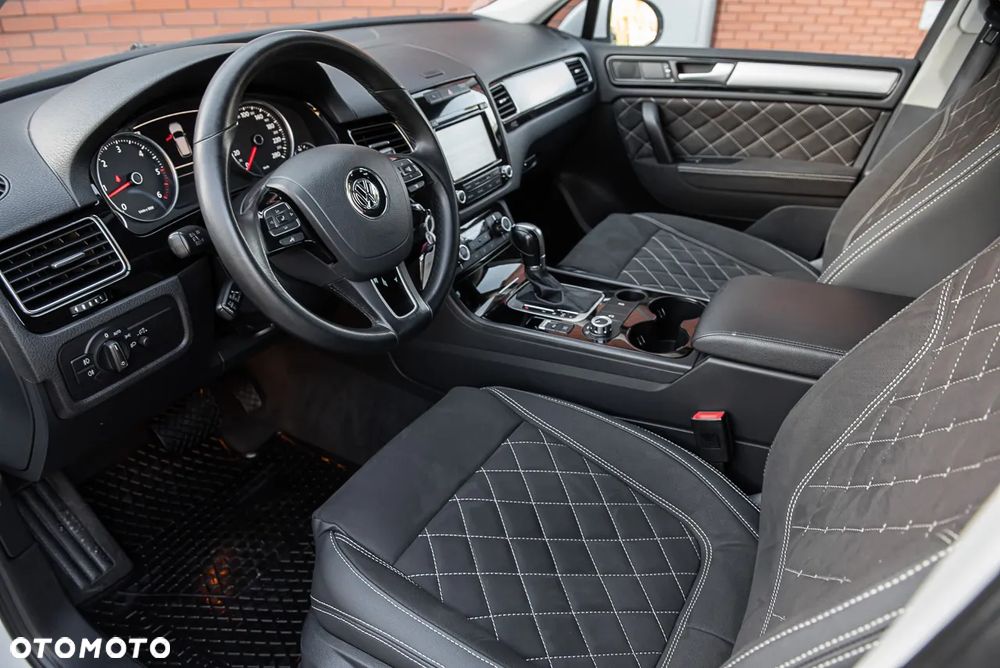 Volkswagen Touareg 3.0 V6 TDI SCR Blue Motion DPF Automatik Executive Edition - 15