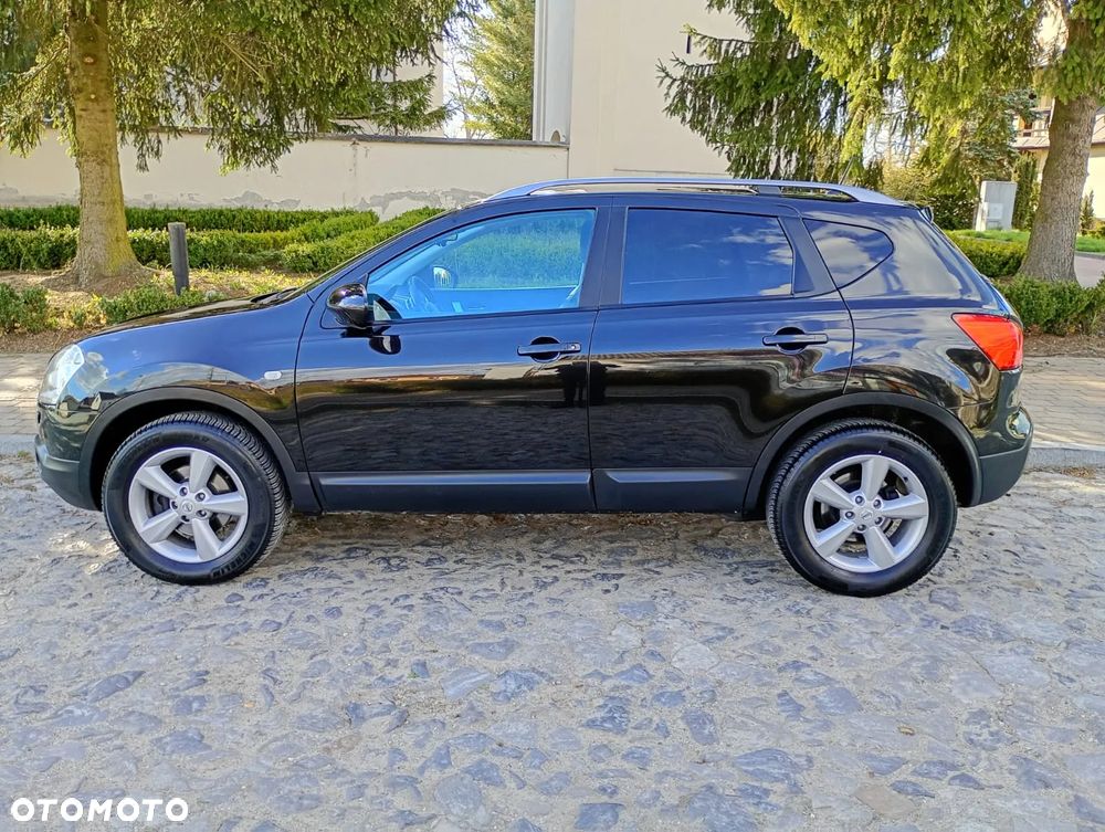 Nissan Qashqai 2.0 dCi 4 x 4 DPF tekna - 7