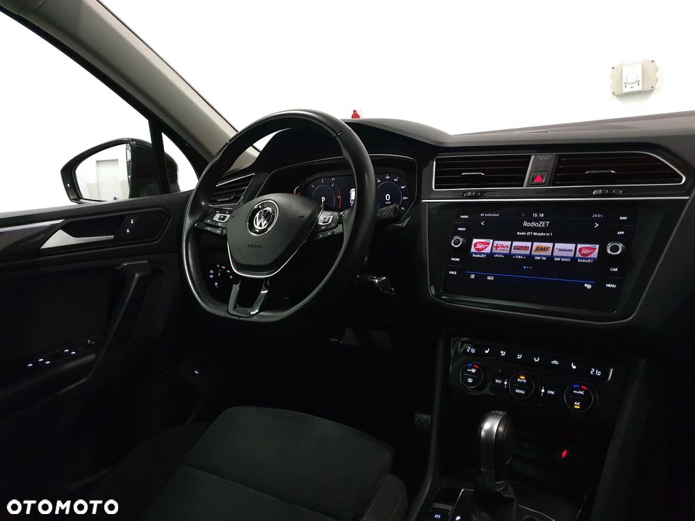 Volkswagen Tiguan 2.0 TDI SCR 4MOTION (BlueMotion Techn.) DSG Highline - 2