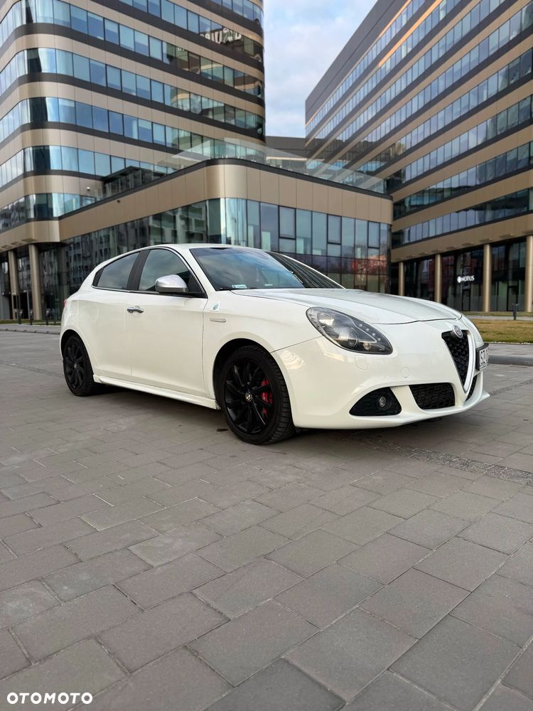 Alfa Romeo Giulietta 1750 TBi Quadrifoglio Verde - 9