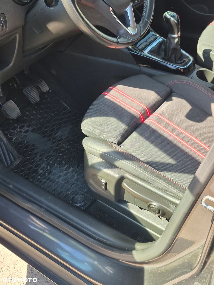 Opel Crossland 1.2 GS Line - 20