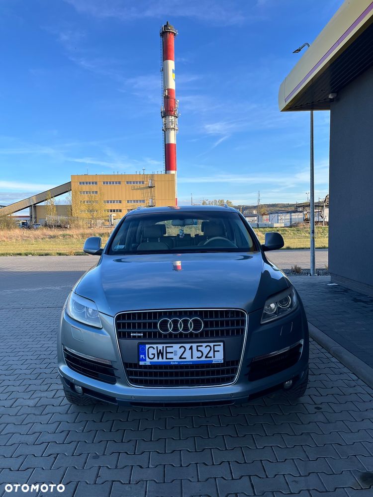 Audi Q7 3.0 TDI Quattro Tiptronic - 9