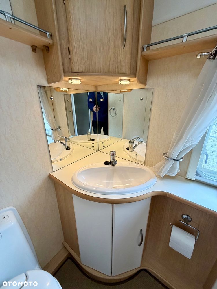 Coachman Amara 520/4 - 19