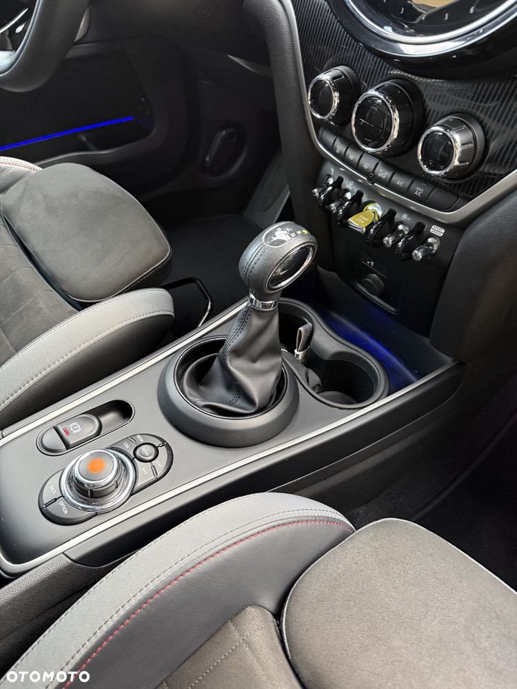 MINI Countryman Cooper SE ALL4 - 18