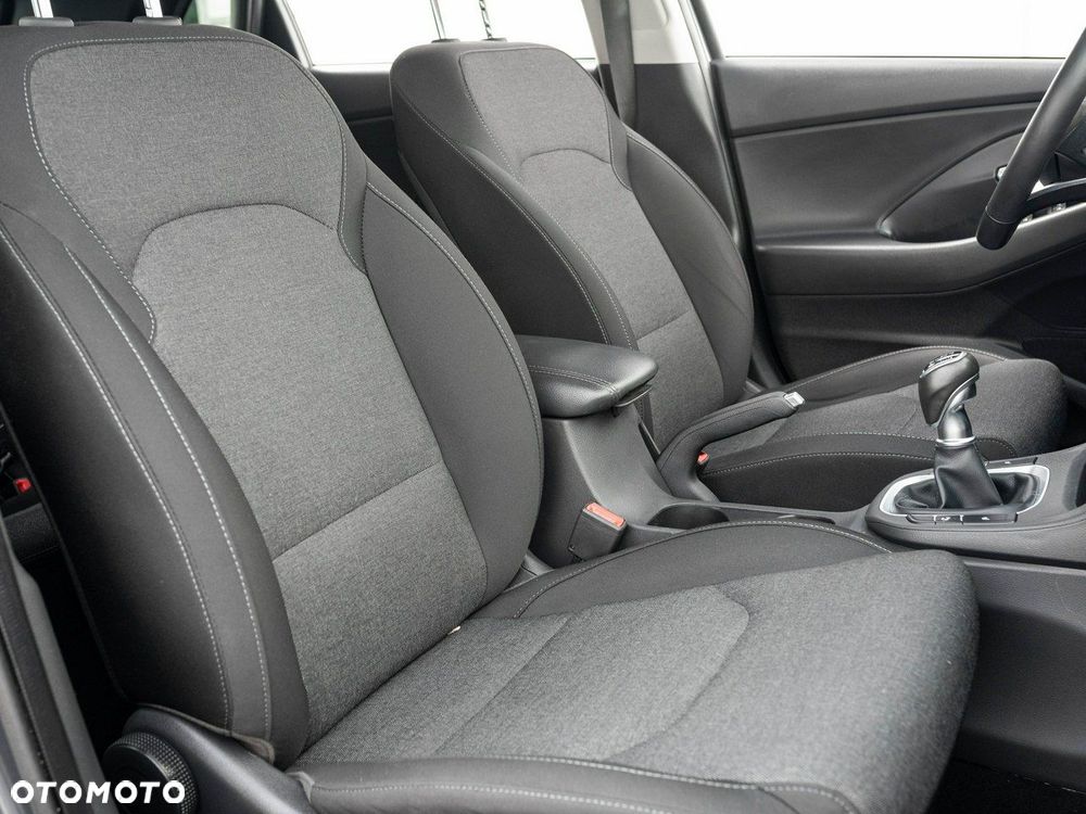 Hyundai i30 1.5 DPI Comfort - 26