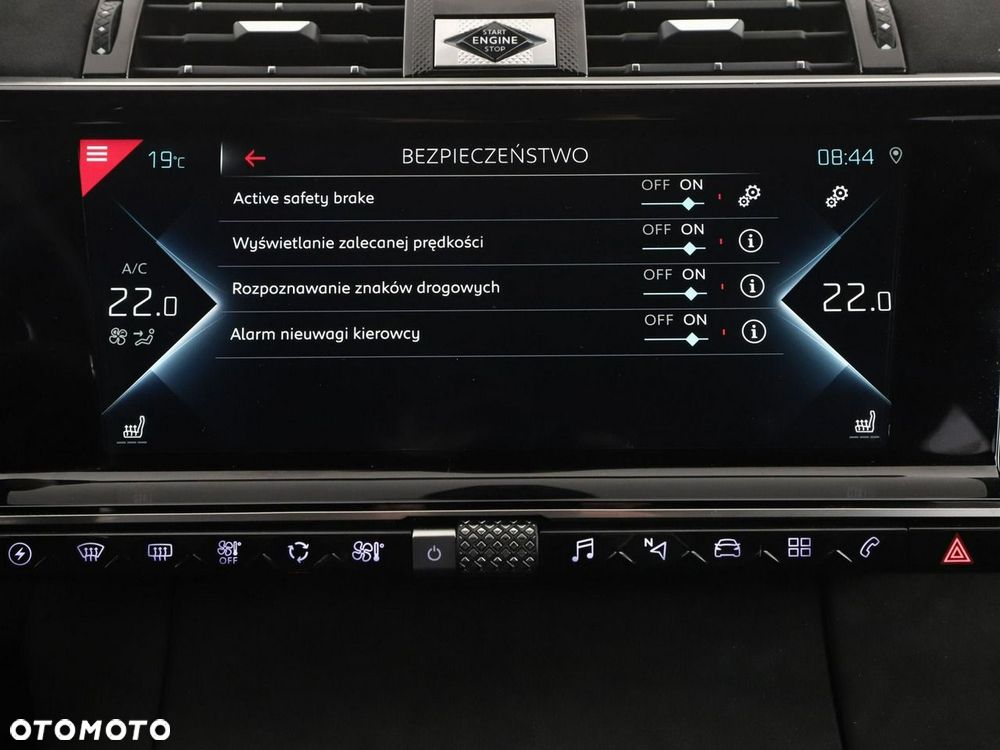 DS Automobiles DS 7 Crossback 1.6 E-Tense Performance Line + - 28
