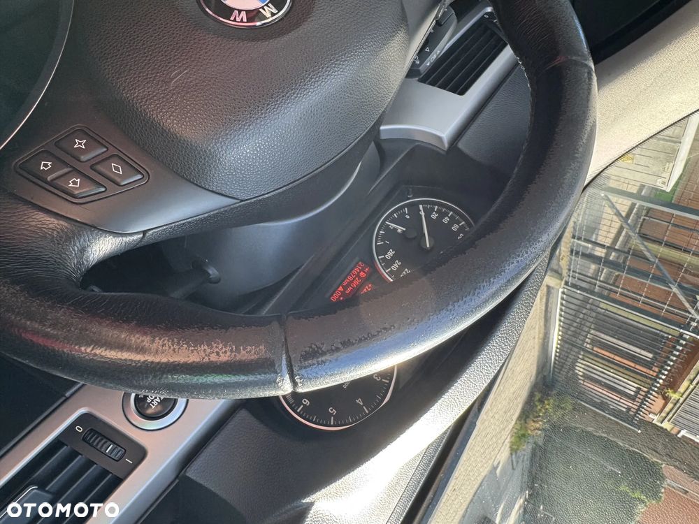 BMW Seria 3 - 18