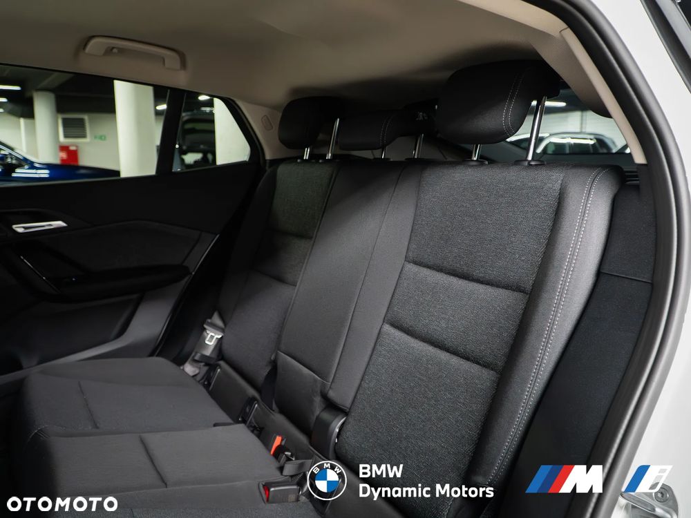 BMW iX2 eDrive20 - 22