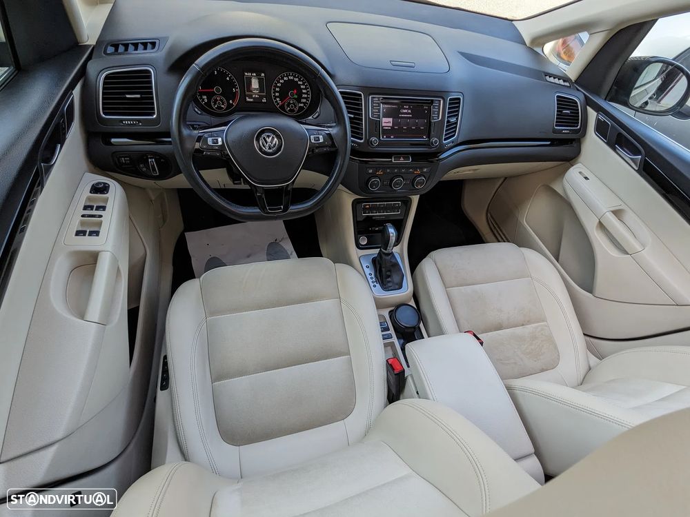 VW Sharan 2.0 TDI Highline DSG - 16