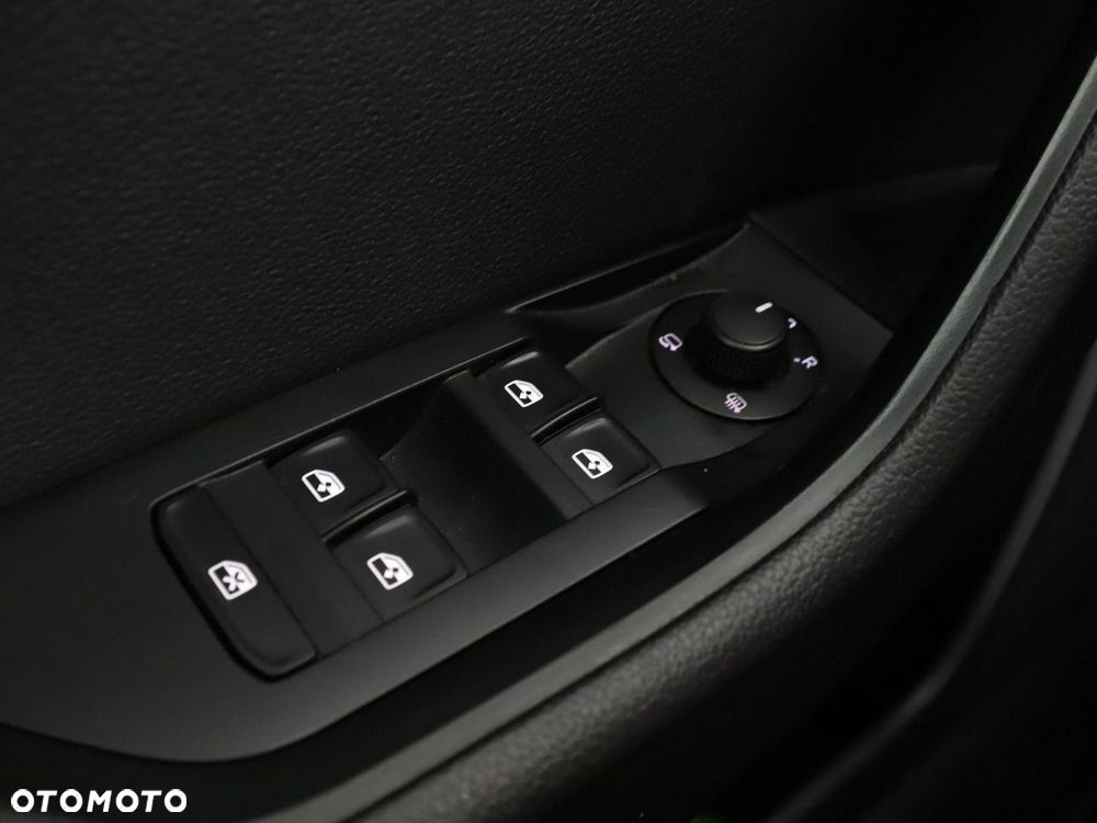 Skoda Superb 1.6 TDI Ambition - 35