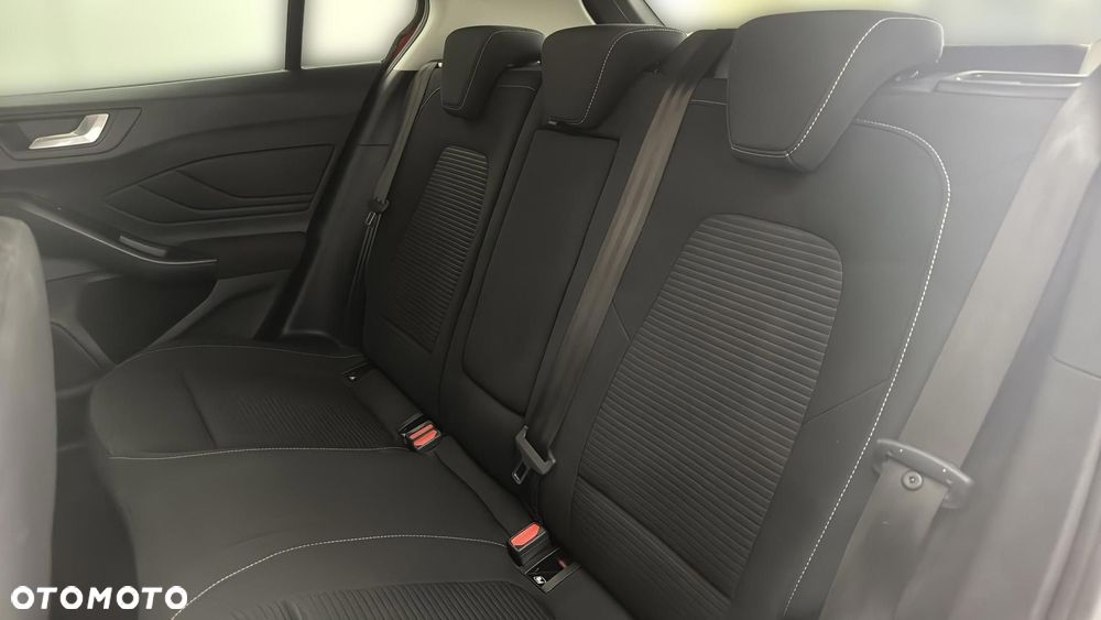 Ford Focus 1.0 EcoBoost mHEV Titanium X - 17