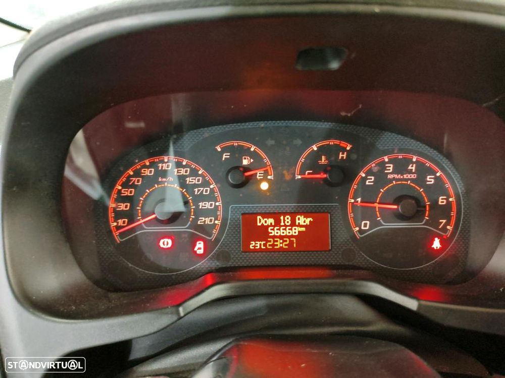 Fiat FIORINO 1.3 M-jet Adventure - 6