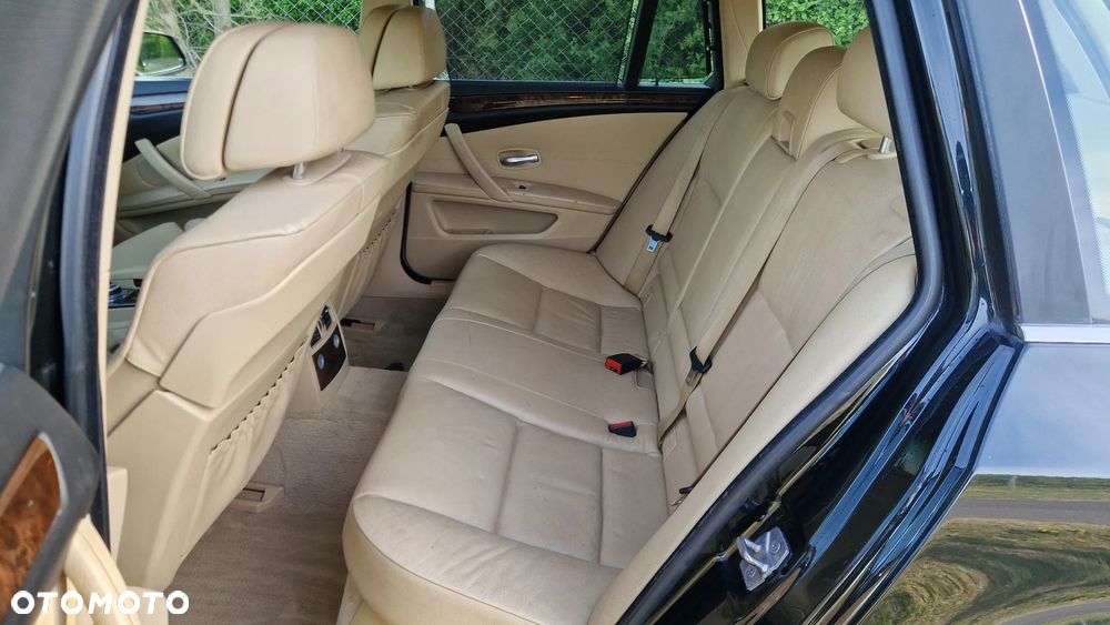BMW Seria 5 530d xDrive Edition Exclusive - 4