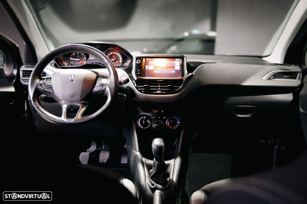 Peugeot 208 1.6 BlueHDi Style - 7