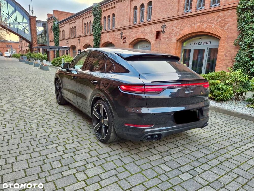 Porsche Cayenne - 9