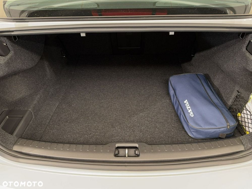 Volvo S60 - 18