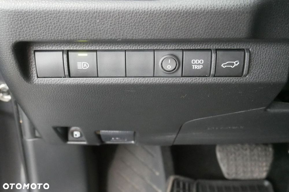 Toyota RAV4 - 30