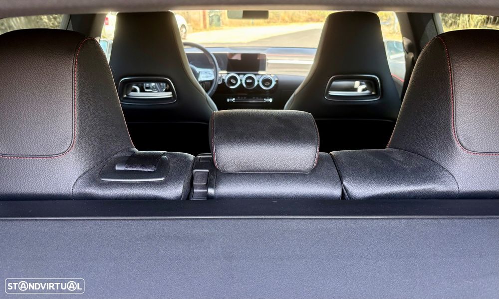 Mercedes-Benz CLA 180 d Shooting Brake AMG Line Aut. - 22