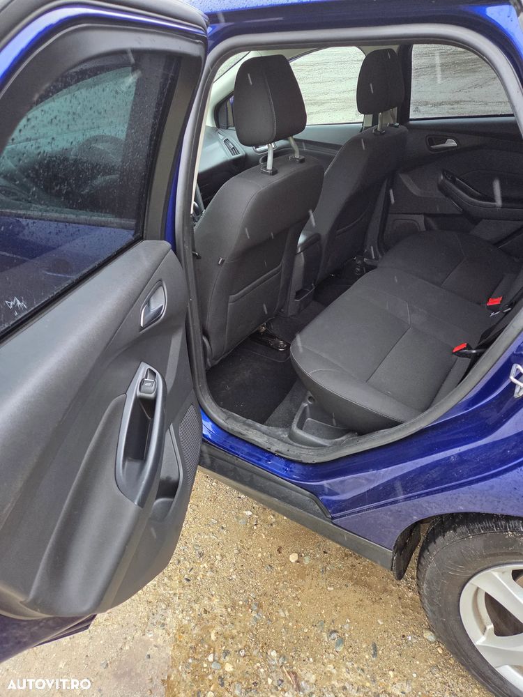 Ford Focus 1.5 TDCi DPF Start-Stopp-System Aut. Titanium - 12