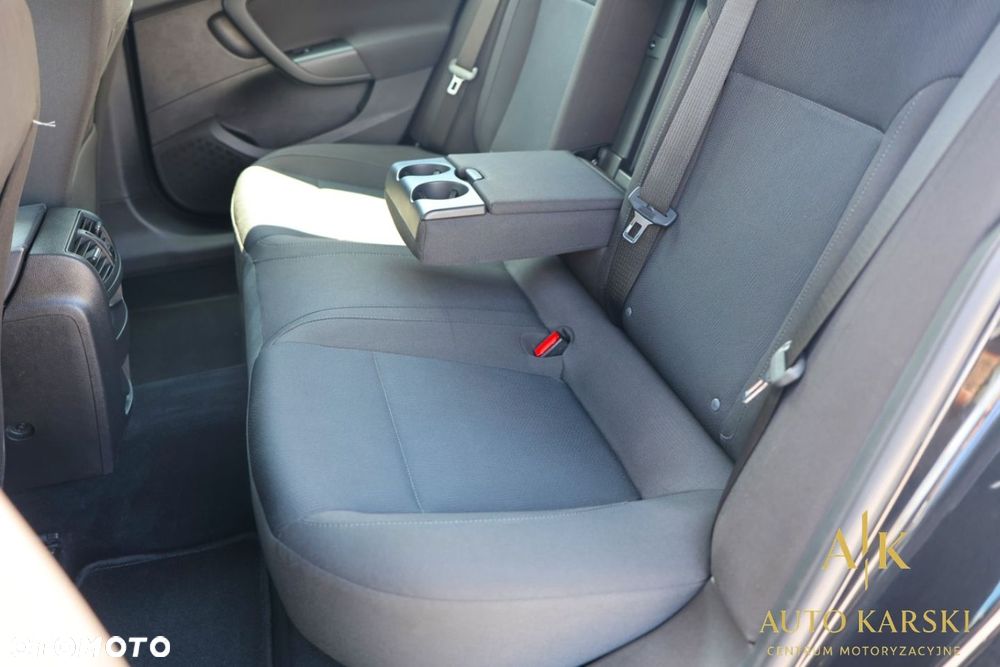 Opel Insignia - 34
