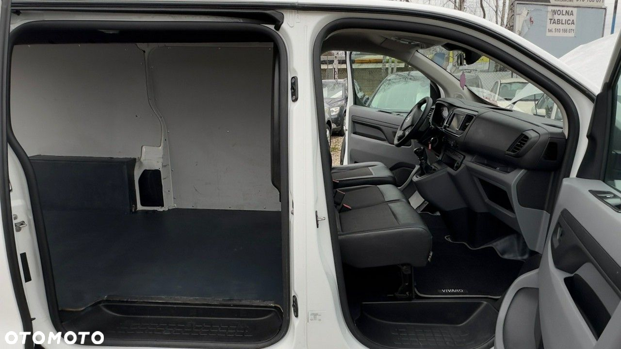 Opel Vivaro - 18