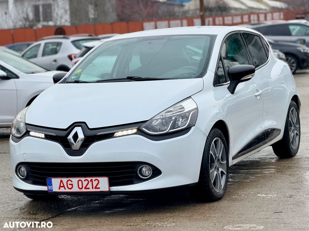 Renault Clio - 21
