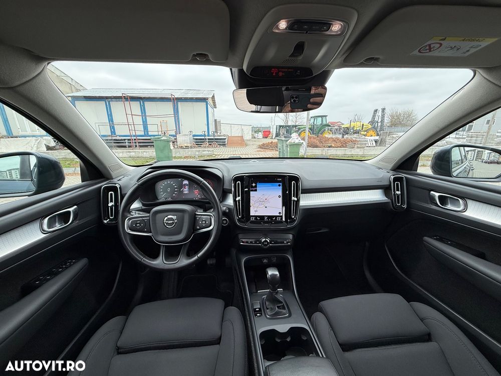 Volvo XC 40 - 5