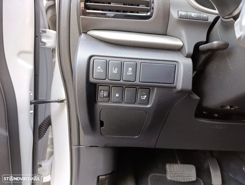 Mitsubishi Eclipse Cross 2.4 PHEV eMotion - 23