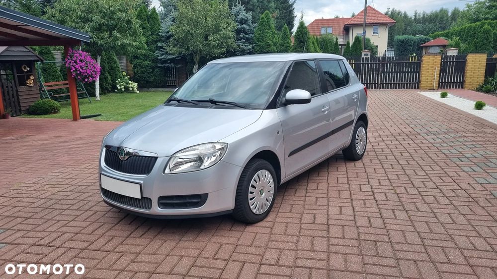 Skoda Fabia 1.6 16V Comfort - 1
