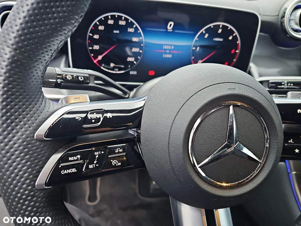 Mercedes-Benz GLC 200 d 4Matic 9G-TRONIC AMG Line Advanced - 20