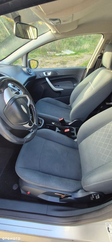 Ford Fiesta - 18