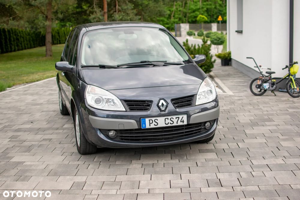 Renault Scenic - 10