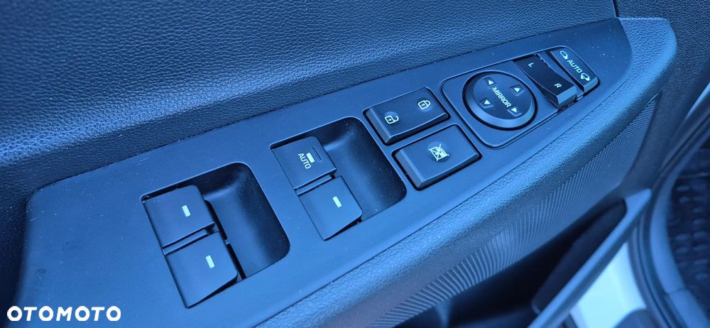 Hyundai Tucson blue 1.6 GDi 2WD Passion - 11